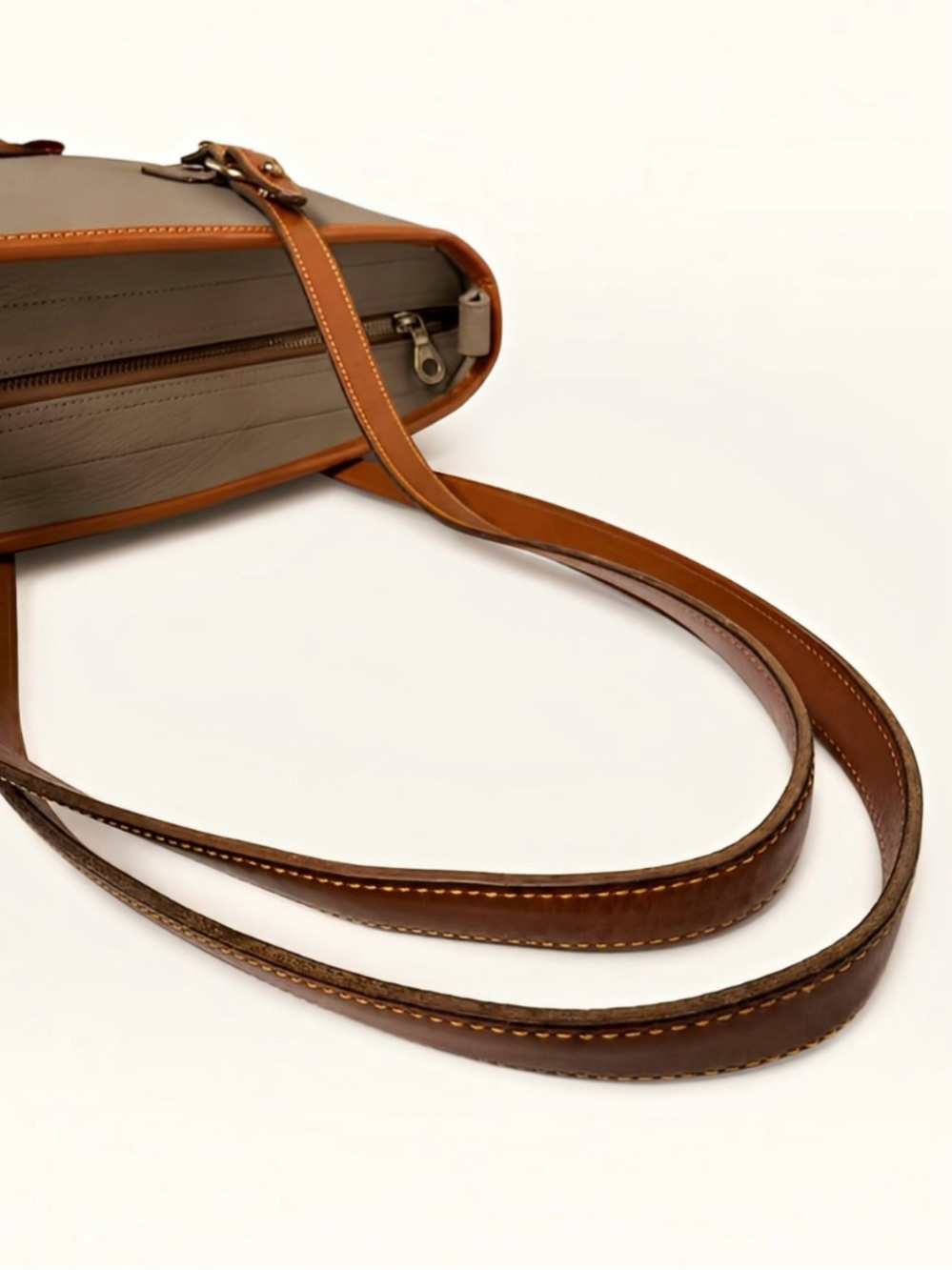 Dooney & Bourke Vintage AWL Small Stephanie Leather Shoulder Tote Taupe R138 - Picture 15 of 16